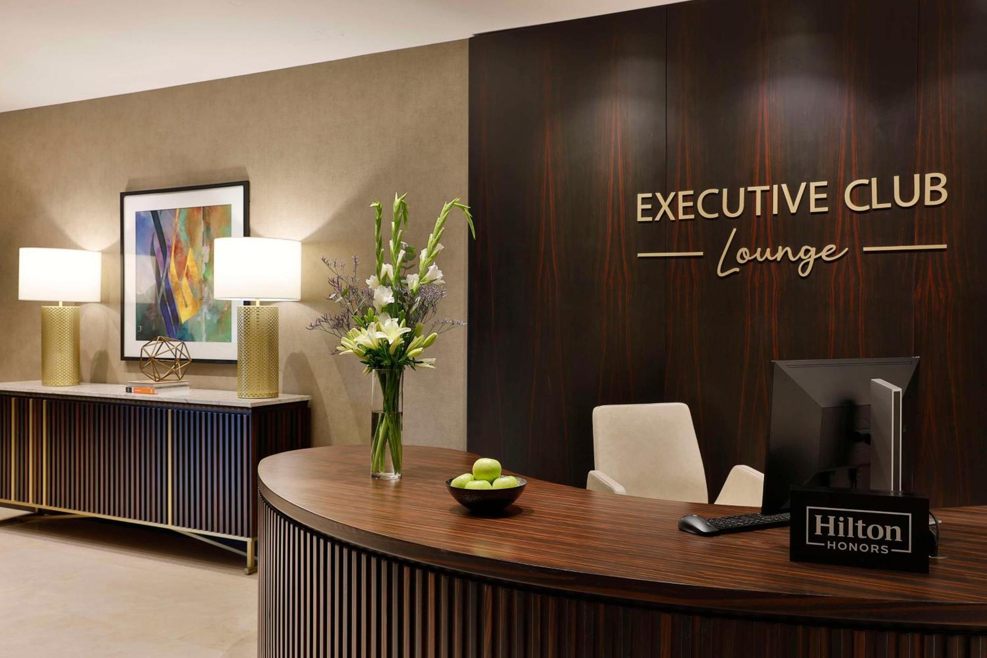 Hilton Riyadh Olaya Kültér fotó