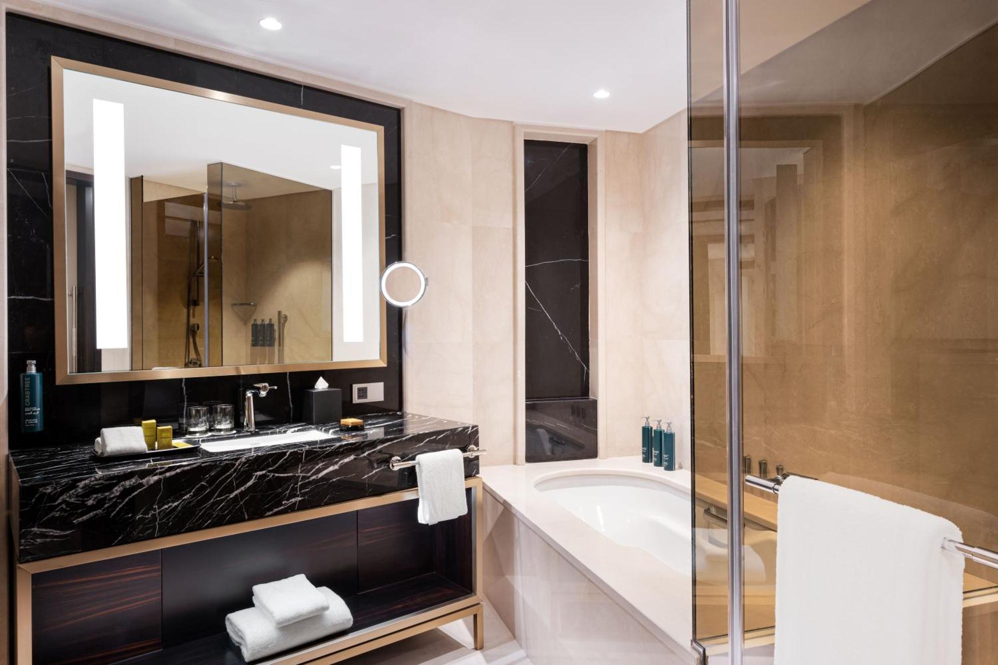 Hilton Riyadh Olaya Kültér fotó